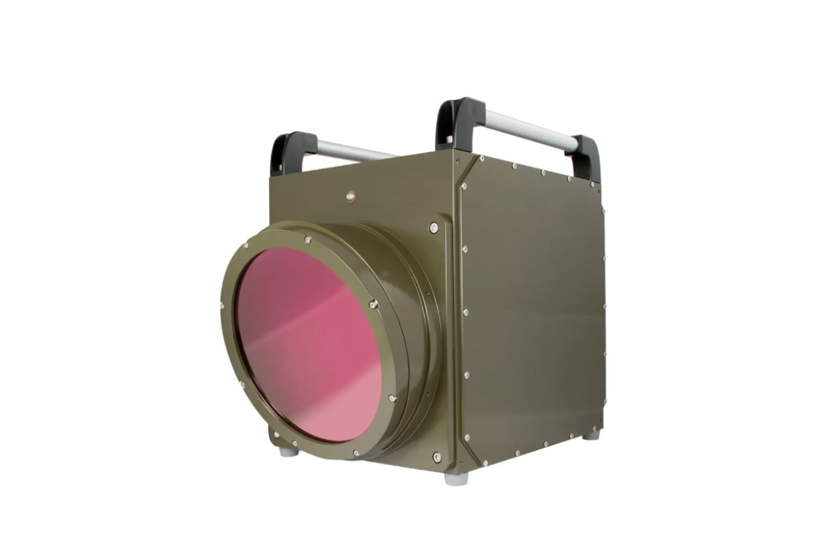 InfraTec ImageIR 9300 Z camera front view