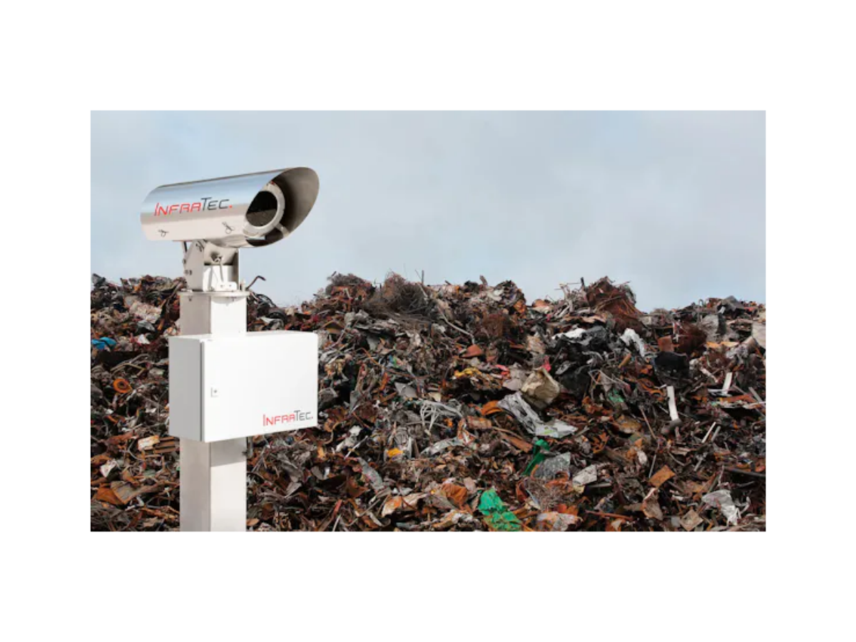 Waste scan system in front of stockpile of outdoor waste